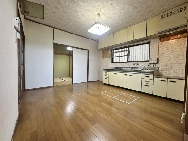 箕面市箕面２丁目の中古一戸建て