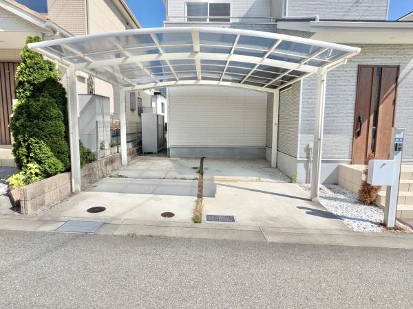 箕面市森町中３丁目の中古一戸建