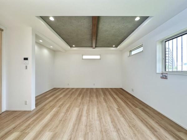 箕面市瀬川４丁目の新築一戸建