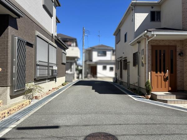 箕面市坊島５丁目の中古一戸建て