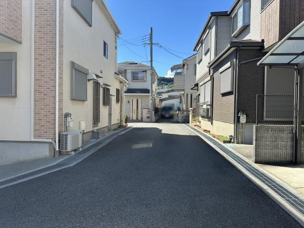 箕面市坊島５丁目の中古一戸建て