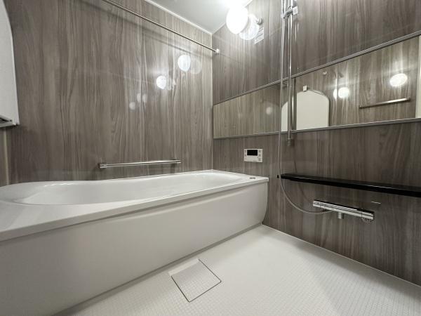 ネバーランドシエル箕面　N棟