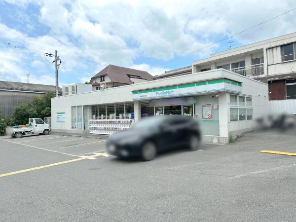 箕面市箕面３丁目の中古一戸建て(ファミリーマート箕面如意谷店)