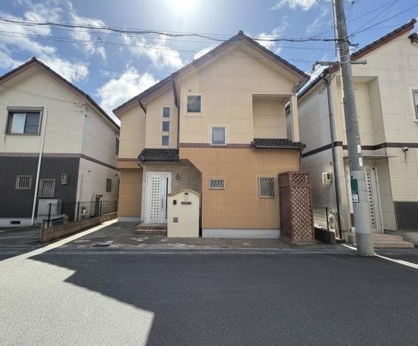 箕面市粟生新家2丁目の中古一戸建