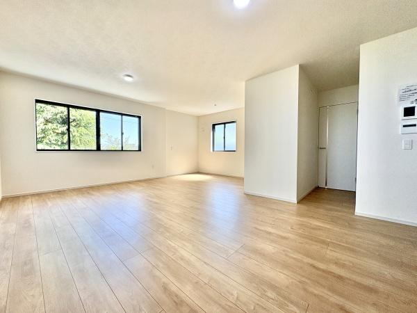 箕面市新稲４丁目の新築一戸建
