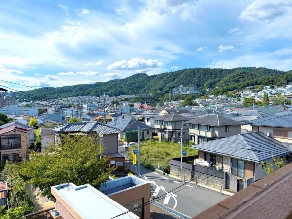 ブリリア箕面さくら並木通り