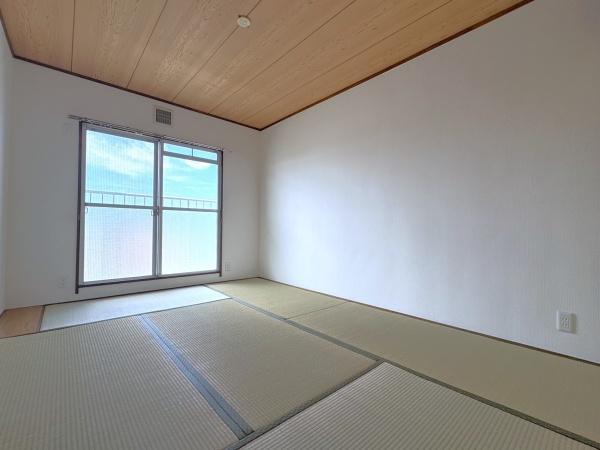 有楽箕面ハイツ三号館