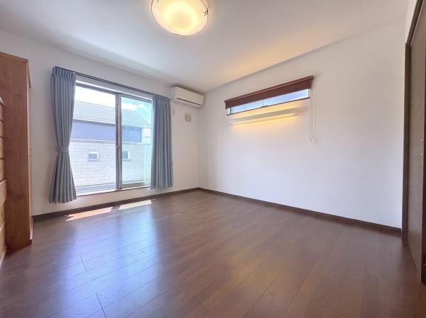 箕面市新稲６丁目の中古一戸建