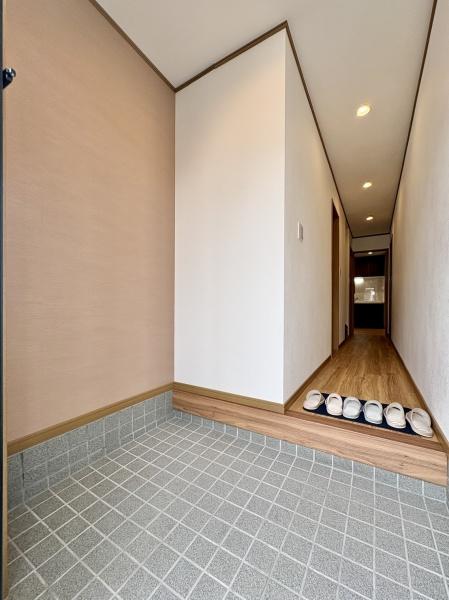 箕面市西小路３丁目の中古一戸建て