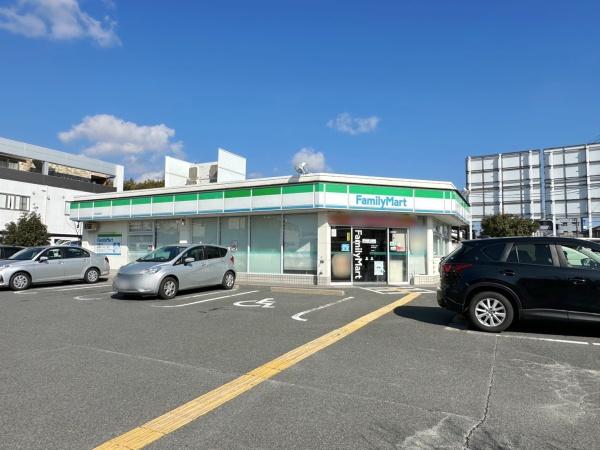 箕面市西宿２丁目の土地(ファミリーマート　箕面西宿店)