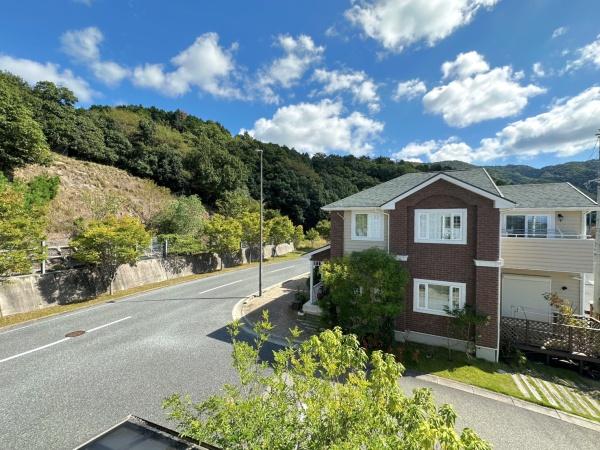 箕面市森町中３丁目の中古一戸建て