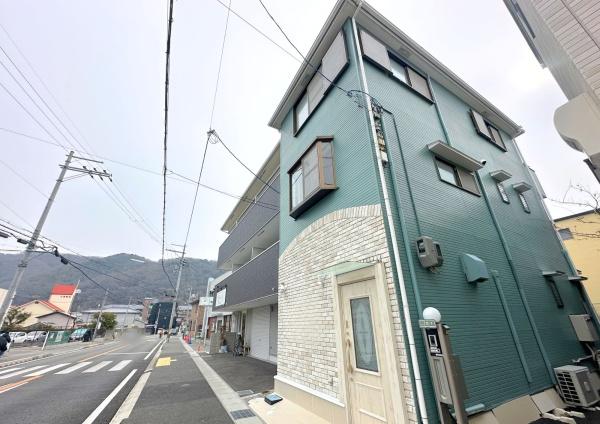 川西市美園町の中古一戸建て
