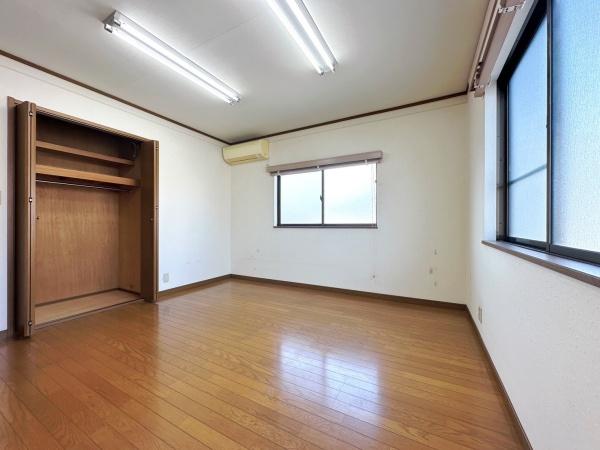 川西市美園町の中古一戸建て