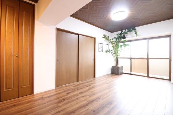 八戸ノ里グランドマンションB棟　【中古マンション】