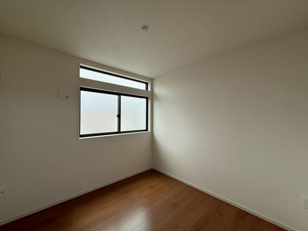 東大阪市菱屋西5丁目　【新築戸建て2号棟】