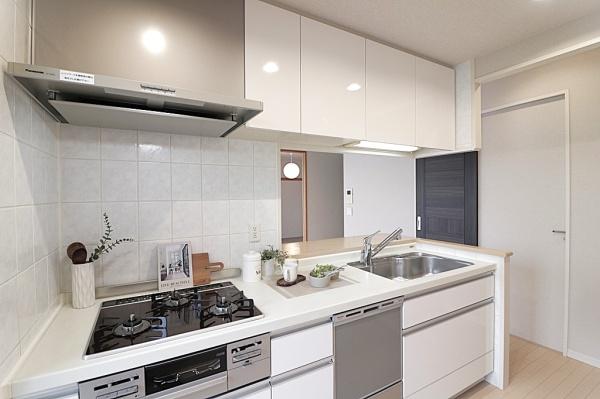 サクセスブリッジ弁天町　【中古マンション】