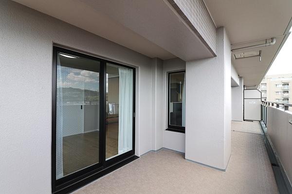 ステイツ枚方・長尾ヒルズ　【中古マンション】