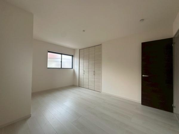 八尾市高安町南4丁目　1号棟　【新築戸建て】