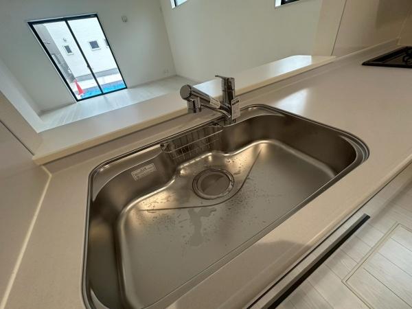 八尾市高安町南4丁目　1号棟　【新築戸建て】