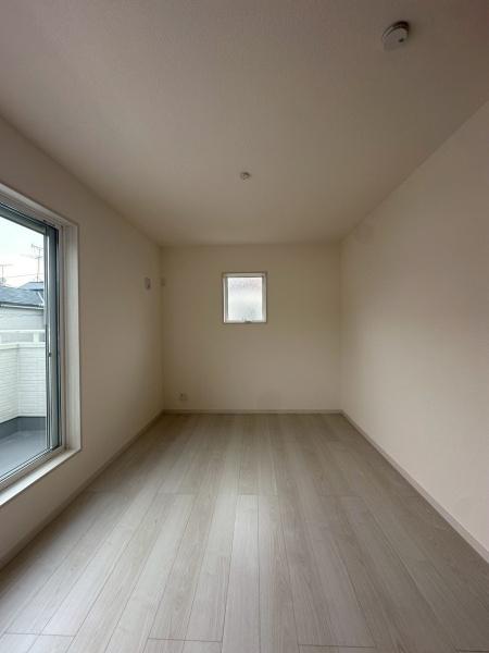 八尾市高安町南4丁目　2号棟　【新築戸建て】
