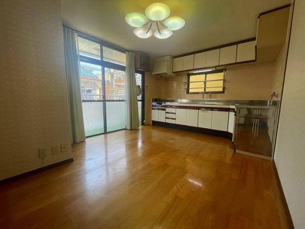 西宮市小松東町２丁目の中古一戸建て
