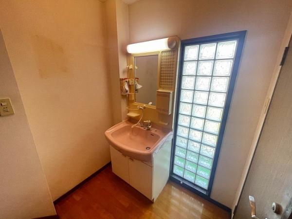 西宮市小松東町２丁目の中古一戸建て