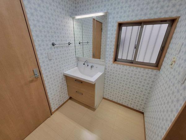 東大阪市御厨東１丁目の中古一戸建て