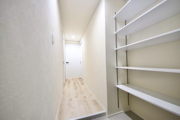 コスモハイツ小阪　【中古マンション】