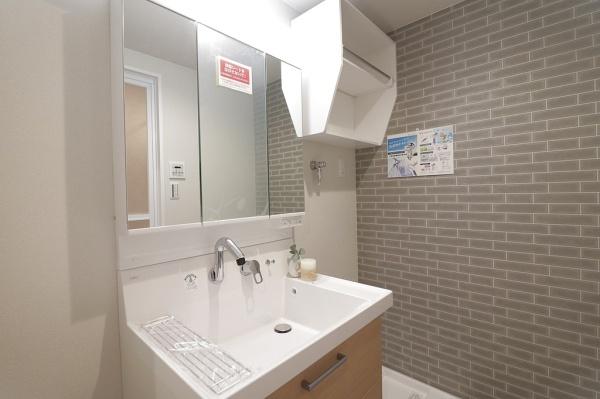 グランドメゾン山坂町　【中古マンション】