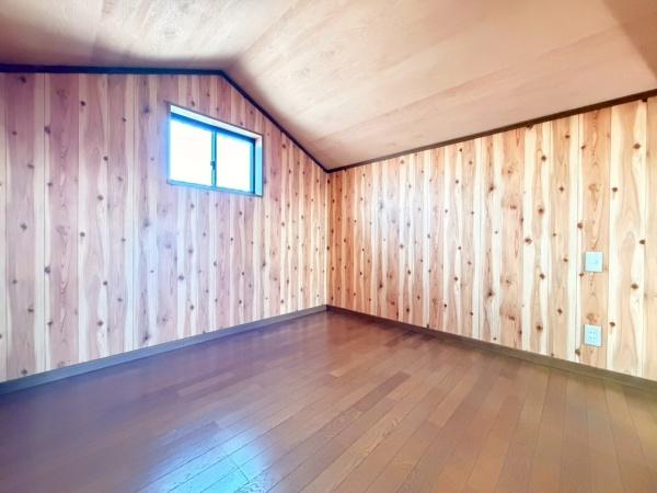 東大阪市中鴻池町３丁目の中古一戸建て