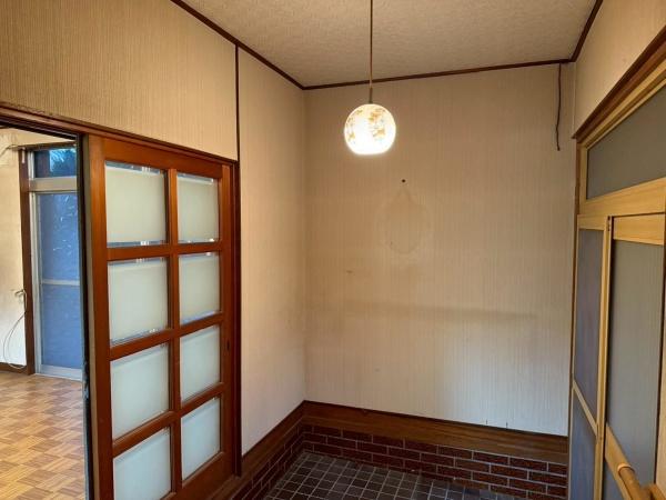 八尾市曙町３丁目の中古一戸建て