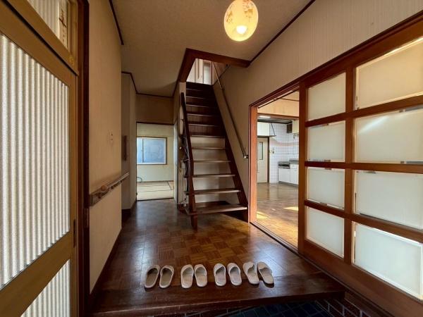 八尾市曙町３丁目の中古一戸建て