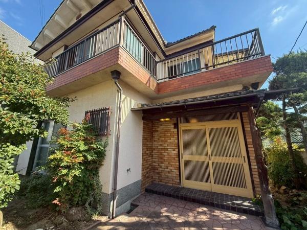 八尾市曙町３丁目の中古一戸建て