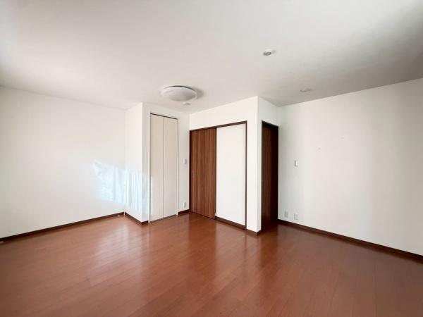 大阪市鶴見区鶴見2丁目　【中古戸建】