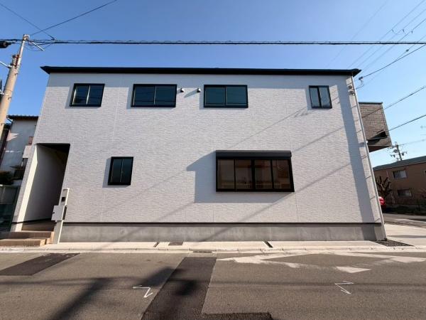 東大阪市稲田本町2丁目　【新築戸建て】