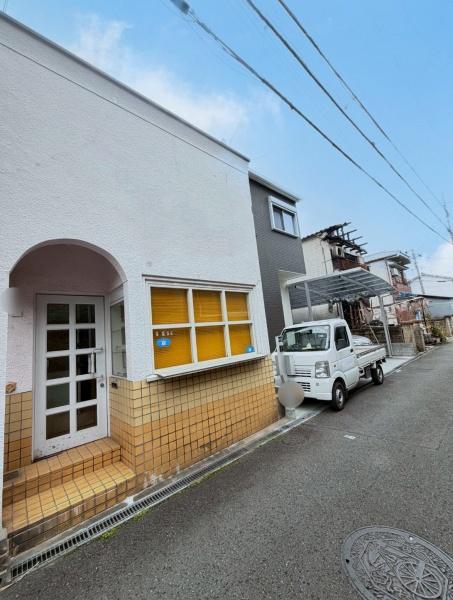 八尾市美園町4丁目　【中古戸建】