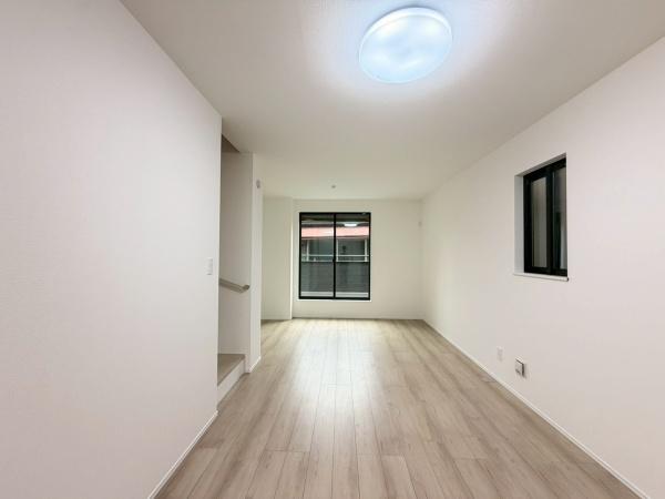 東大阪市荒川2丁目　【新築戸建て】