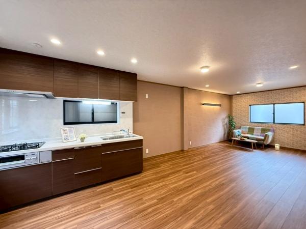大阪市東成区東今里3丁目　【中古戸建】