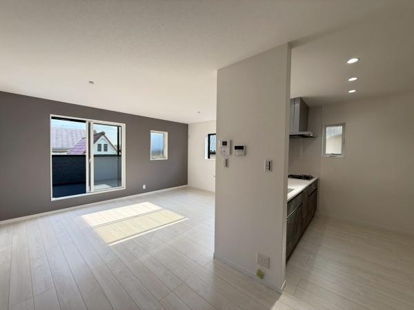 東大阪市日下町1丁目　【新築戸建て】
