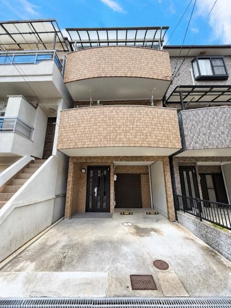 東大阪市花園東町1丁目 【中古戸建】