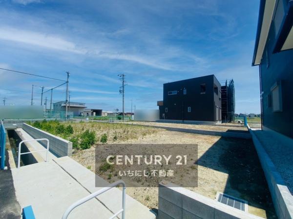 一宮市千秋町浮野字唐畑の土地