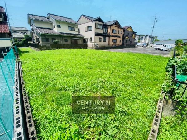 一宮市浅井町小日比野字大塚の土地