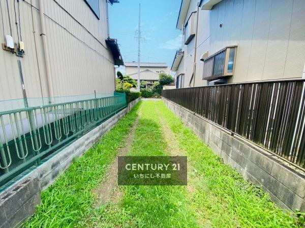 一宮市浅井町小日比野字大塚の土地
