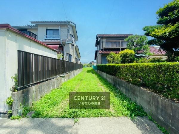 一宮市浅井町小日比野字大塚の土地