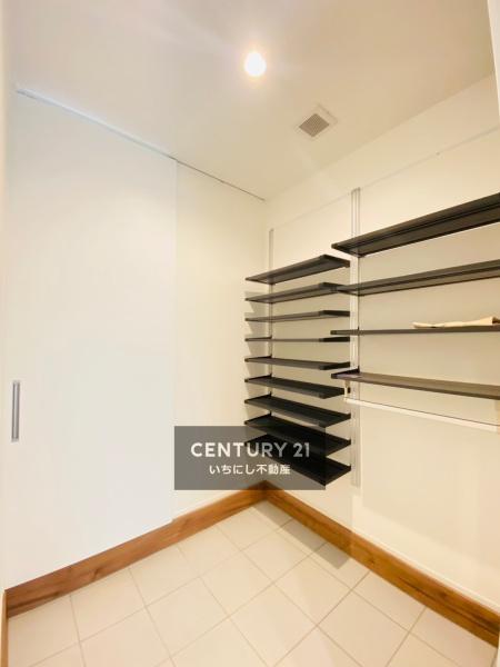 一宮市三条字郷内西の中古一戸建て