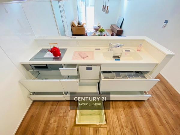 一宮市三条字郷内西の中古一戸建て