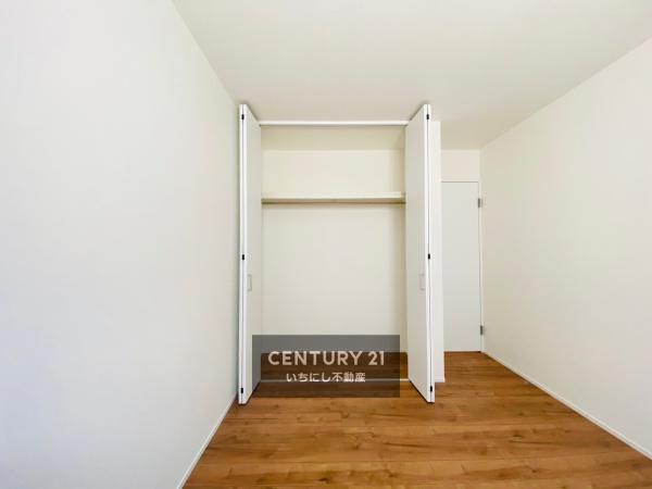 一宮市三条字郷内西の中古一戸建て