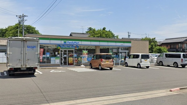 一宮市玉野字山の土地(ファミリーマート一宮玉野店)