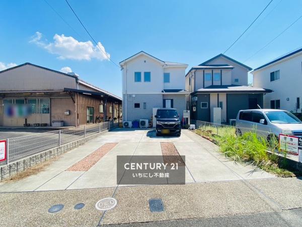 一宮市木曽川町三ツ法寺字村西の中古一戸建て