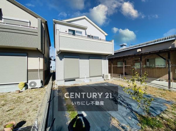 一宮市木曽川町三ツ法寺字村西の中古一戸建て